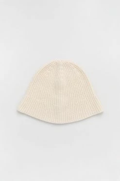 Γυναικεία Καπέλα Μάλλινο καπέλο Sisley μπεζ