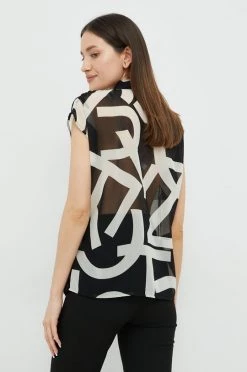 Γυναικεία Μπλούζες Μπλουζάκι Sisley μαύρο 7 Γυναικεία Μπλούζες Μπλουζάκι Sisley μαύρο -Εξοδος Sisley Κατάστημα unnamed file 1251