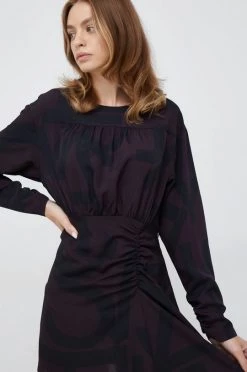 Γυναικεία Φορέματα Φόρεμα Sisley μοβ, 8 Γυναικεία Φορέματα Φόρεμα Sisley μοβ, -Εξοδος Sisley Κατάστημα unnamed file 187