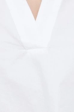 Γυναικεία Μπλούζες Βαμβακερή μπλούζα Sisley χρώμα: άσπρο 11 Γυναικεία Μπλούζες Βαμβακερή μπλούζα Sisley χρώμα: άσπρο -Εξοδος Sisley Κατάστημα unnamed file 2214