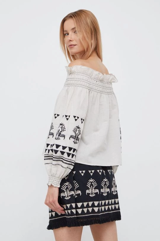 Γυναικεία Μπλούζες Λευκή μπλούζα Sisley χρώμα: μπεζ 3 Γυναικεία Μπλούζες Λευκή μπλούζα Sisley χρώμα: μπεζ - Image 3