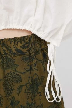 Γυναικεία Μπλούζες Λευκή μπλούζα Sisley χρώμα: άσπρο -Εξοδος Sisley Κατάστημα unnamed file 2875