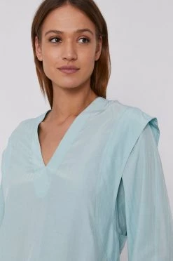 Γυναικεία Μπλούζες Μπλουζάκι Sisley χρώμα: τιρκουάζ -Εξοδος Sisley Κατάστημα unnamed file 3099