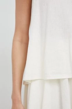 Γυναικεία Μπλούζες Λευκή μπλούζα Sisley μπεζ -Εξοδος Sisley Κατάστημα unnamed file 3251