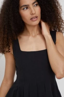 Γυναικεία Φορέματα Φόρεμα Sisley μαύρο, -Εξοδος Sisley Κατάστημα unnamed file 3297