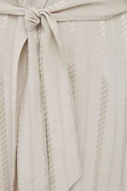 Γυναικεία Μπουρνούζια Μπουρνούζι Sisley μπεζ -Εξοδος Sisley Κατάστημα unnamed file 3312