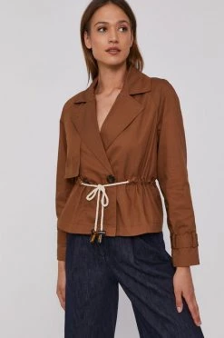 Γυναικεία Κοντά μπουφάν Μπουφάν Sisley χρώμα: καφέ 9 Γυναικεία Κοντά μπουφάν Μπουφάν Sisley χρώμα: καφέ -Εξοδος Sisley Κατάστημα unnamed file 3498