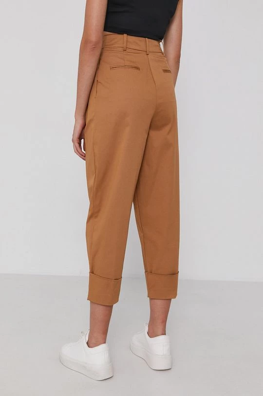 Γυναικεία Υφασμάτινα Παντελόνι Sisley χρώμα: καφέ 3 Γυναικεία Υφασμάτινα Παντελόνι Sisley χρώμα: καφέ - Image 3