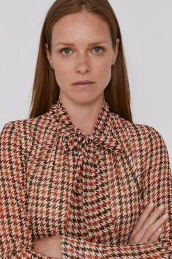 Γυναικεία Φορέματα Φόρεμα Sisley μπεζ -Εξοδος Sisley Κατάστημα unnamed file 3517