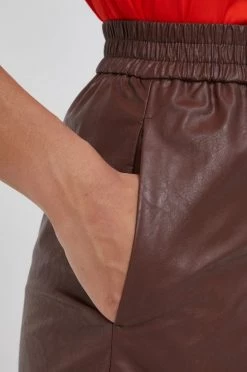 Γυναικεία Σορτς Sisley χρώμα: καφέ, -Εξοδος Sisley Κατάστημα unnamed file 3783