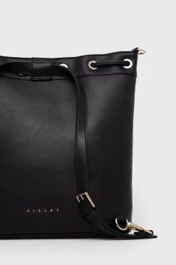 Γυναικεία Τσάντες και τσάντες ώμου Τσάντα Sisley μαύρο 7 Γυναικεία Τσάντες και τσάντες ώμου Τσάντα Sisley μαύρο -Εξοδος Sisley Κατάστημα unnamed file 3854