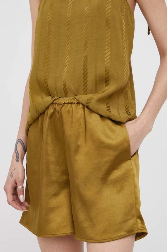 Γυναικεία Σορτς Sisley πράσινο, 1 Γυναικεία Σορτς Sisley πράσινο,