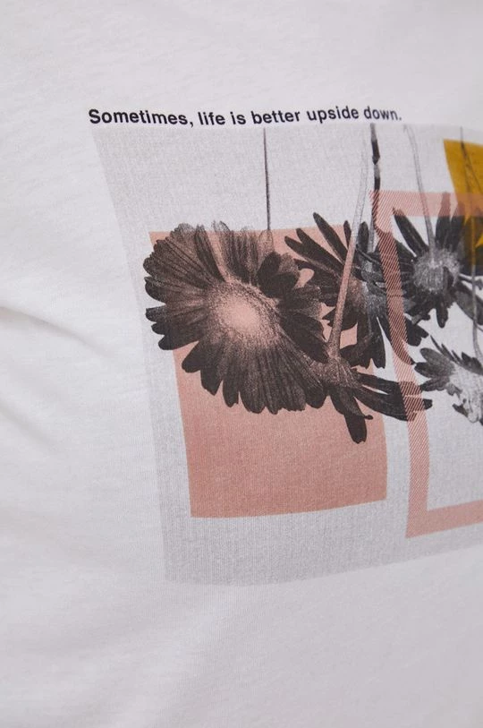 Γυναικεία Κοντομάνικο Βαμβακερό μπλουζάκι Sisley άσπρο 5 Γυναικεία Κοντομάνικο Βαμβακερό μπλουζάκι Sisley άσπρο - Image 5