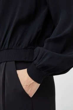 Γυναικεία Μπλούζες Μπλουζάκι Sisley μαύρο -Εξοδος Sisley Κατάστημα unnamed file 443