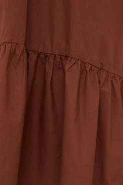 Γυναικεία Φορέματα Βαμβακερό φόρεμα Sisley καφέ, -Εξοδος Sisley Κατάστημα unnamed file 865