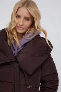 Γυναικεία Κοντά μπουφάν Μπουφάν Sisley χρώμα: καφέ -Εξοδος Sisley Κατάστημα unnamed file 899