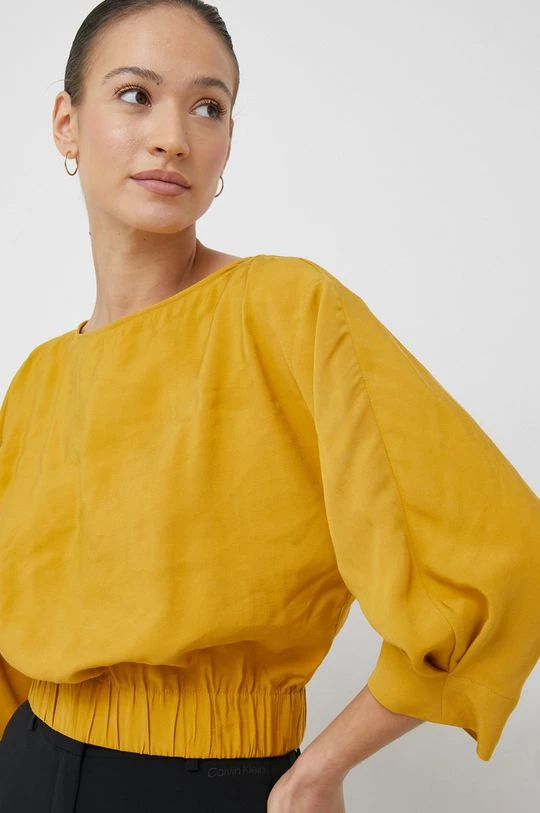 Γυναικεία Μπλούζες Μπλουζάκι Sisley κίτρινο 1 Γυναικεία Μπλούζες Μπλουζάκι Sisley κίτρινο