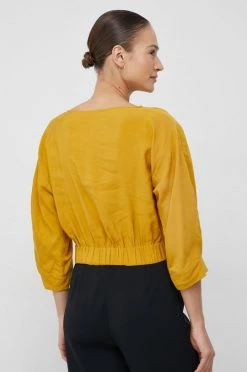 Γυναικεία Μπλούζες Μπλουζάκι Sisley κίτρινο 6 Γυναικεία Μπλούζες Μπλουζάκι Sisley κίτρινο -Εξοδος Sisley Κατάστημα unnamed file 961